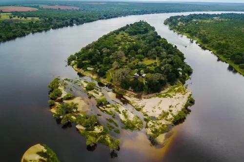 chundu-island-victoria falls